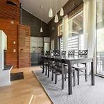 Kultaranta B - Comfy Retreat In With Hot Tub & Sauna Tahkovuori