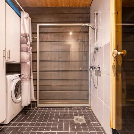 Kultaranta B - Comfy Retreat In With Hot Tub & Sauna アパート *