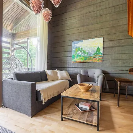 Kultaranta B - Comfy Retreat In With Hot Tub & Sauna *