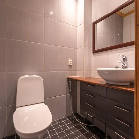 Apartment Kultaranta B - Comfy Retreat In With Hot Tub & Sauna